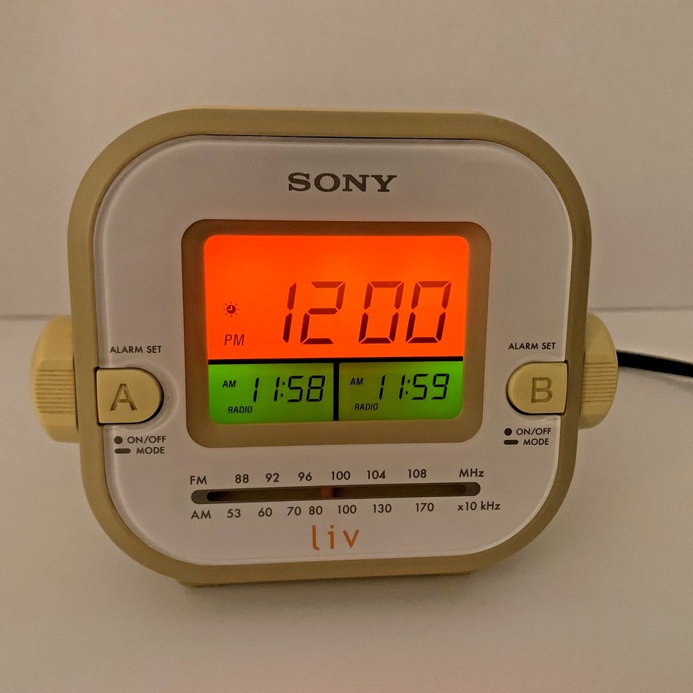 Sony Dream Machine Liv Dual Alarm Digital Clock-Radio ICF-C180 AM/FM Beige-White - Picture 13 of 13